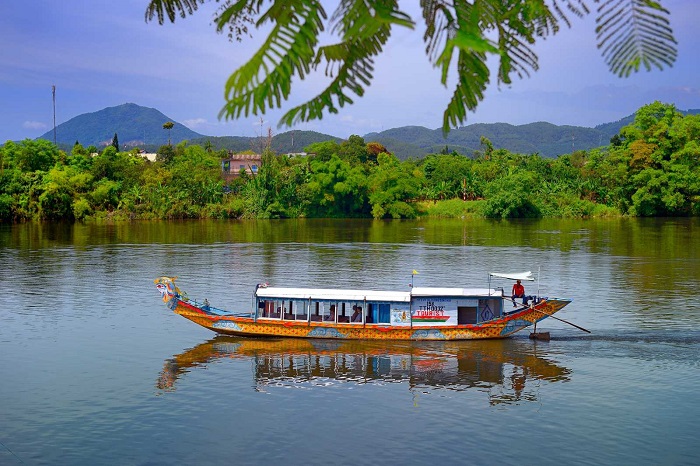 Description: địa điểm du lịch Huế
